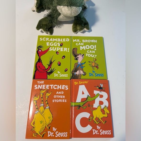 Dr. Seuss 15 Small Children's Book Set - Picture 6 of 10